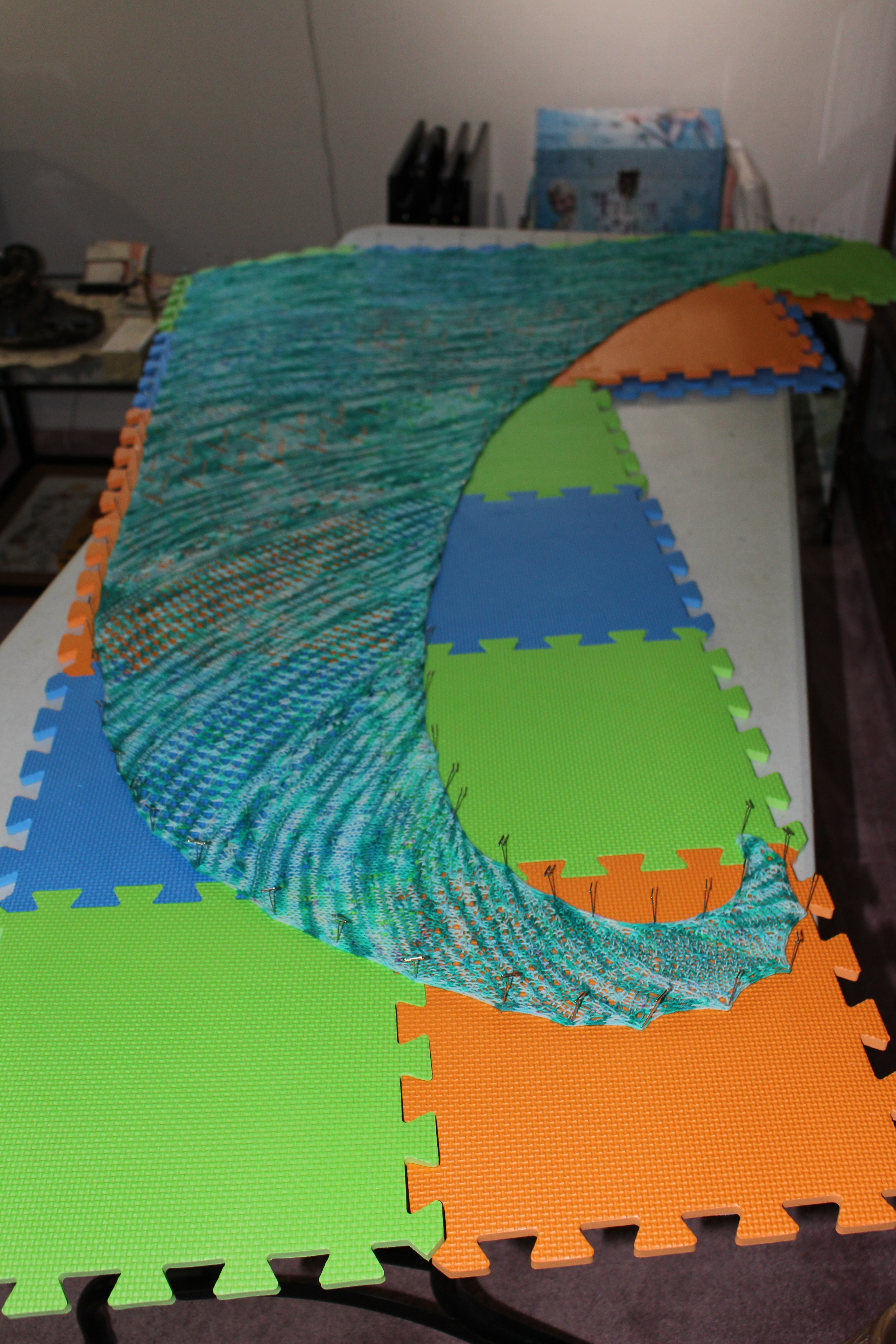 mermaid shawl blocking