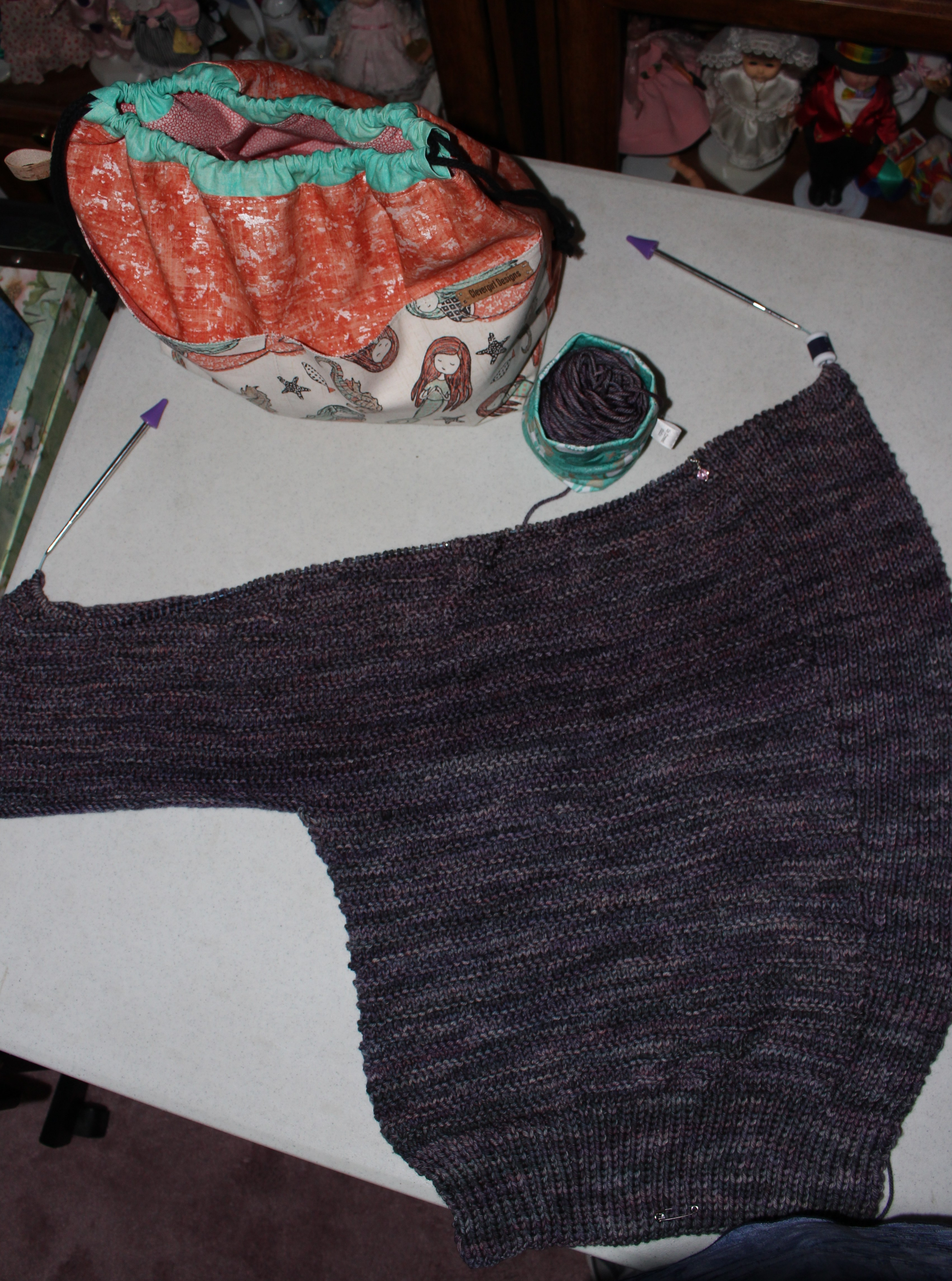 Veronika cardigan start